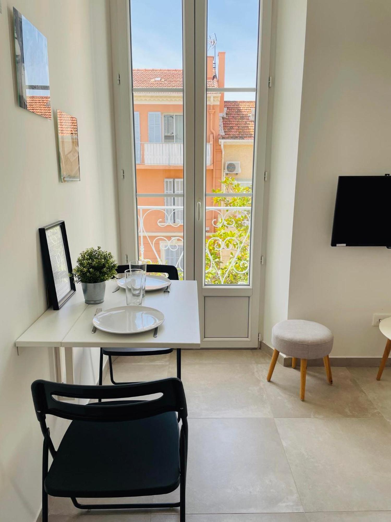 Appartement Port De Sanary Экстерьер фото