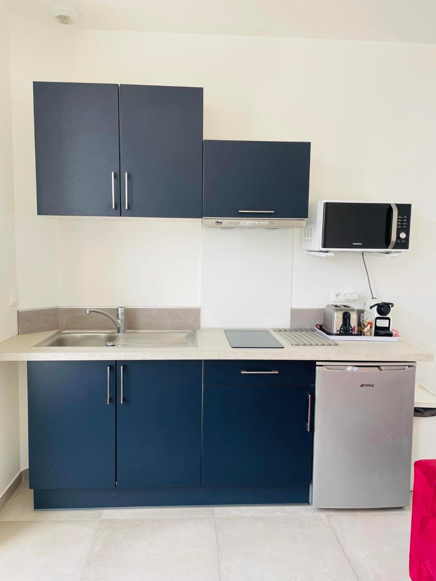 Appartement Port De Sanary Экстерьер фото